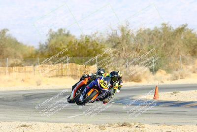 media/Jan-16-2022-CVMA (Sun) [[7f3d92989d]]/Race 3 Amateur Supersport Middleweight/